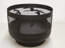 Charger l'image dans la galerie, Standard Size Carved Fire Pit - Wild Life 5 - Muskoka Fire Pits