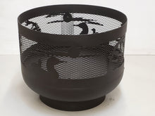 Charger l'image dans la galerie, Standard Size Carved Fire Pit - Wild Life 5 - Muskoka Fire Pits