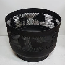 Charger l'image dans la galerie, Standard Size Carved Fire Pit - Wild Life 1 - Muskoka Fire Pits