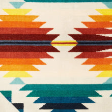 Charger l'image dans la galerie, Falcon Cove Pendleton Spa Towel - Muskoka Fire Pits