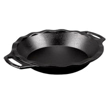 Charger l'image dans la galerie, 9 Inch Seasoned Cast Iron Pie Pan - Muskoka Fire Pits