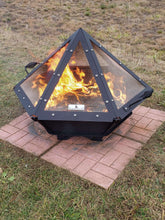 Charger l'image dans la galerie, Spark Arrestor - Muskoka Fire Pits