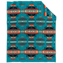 Charger l'image dans la galerie, Pendleton Chief Joseph Blanket in Turquoise - Muskoka Fire Pits