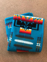 Charger l'image dans la galerie, Pendleton Chief Joseph Blanket in Turquoise - Muskoka Fire Pits
