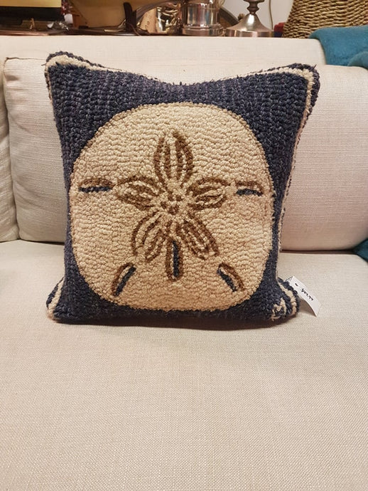Large Shell Pillow