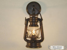 Charger l'image dans la galerie, Lantern Wall Sconce
