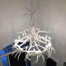 Charger l&#39;image dans la galerie, Elk 15 Antler CHandelier - Muskoka Fire Pits