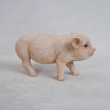 Charger l&#39;image dans la galerie, Outdoor Piglet Statue